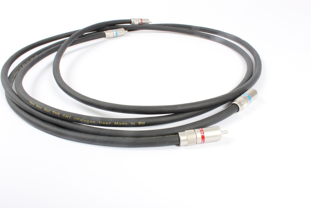 Van den Hul The Carbon Nano Tube interconnect RCA of XLR