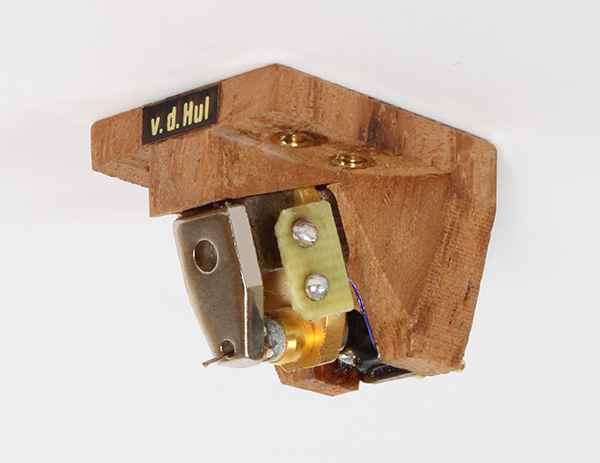 Van den Hul The Crimson XGW cartridge